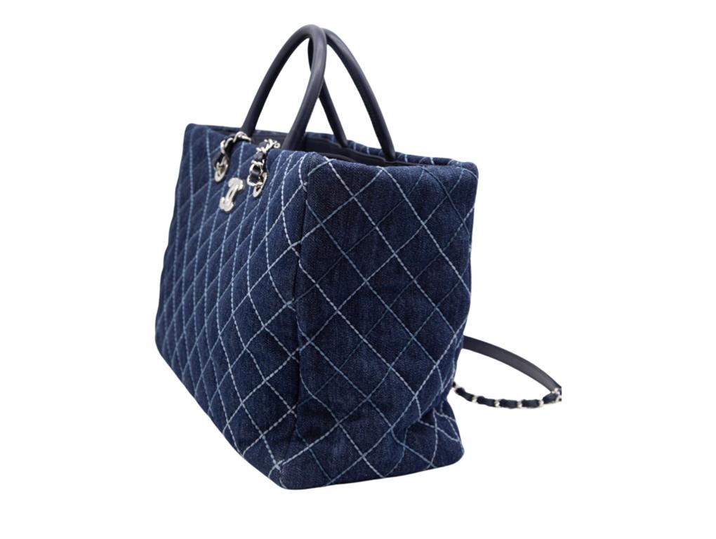 This Chanel Large tote bag is absolutely stunning in denim. It is still quite sturdy and holds its shape nicely.  A preloved bag which has hardly been used and is in excellent condition.
BRAND	
Chanel

ACCESSORIES	
Authenticity card,