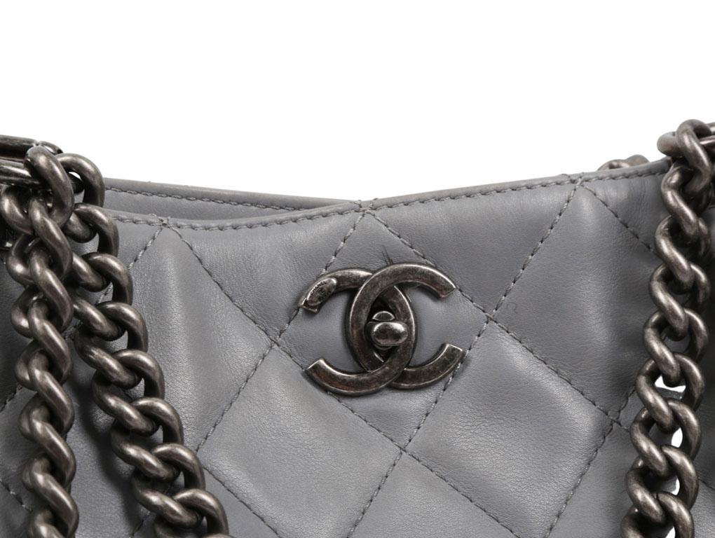 WOMENS DESIGNER Chanel Large Tote In Good Condition For Sale In London, GB