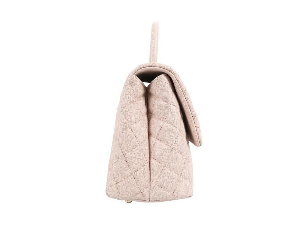 DONNA DESIGNER Borsa Chanel media con patta e manico superiore - Rosa Oro in vendita 4
