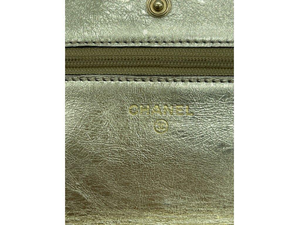 WOMENS DESIGNER Chanel Reissue Wallet On Chain In Good Condition For Sale In London, GB