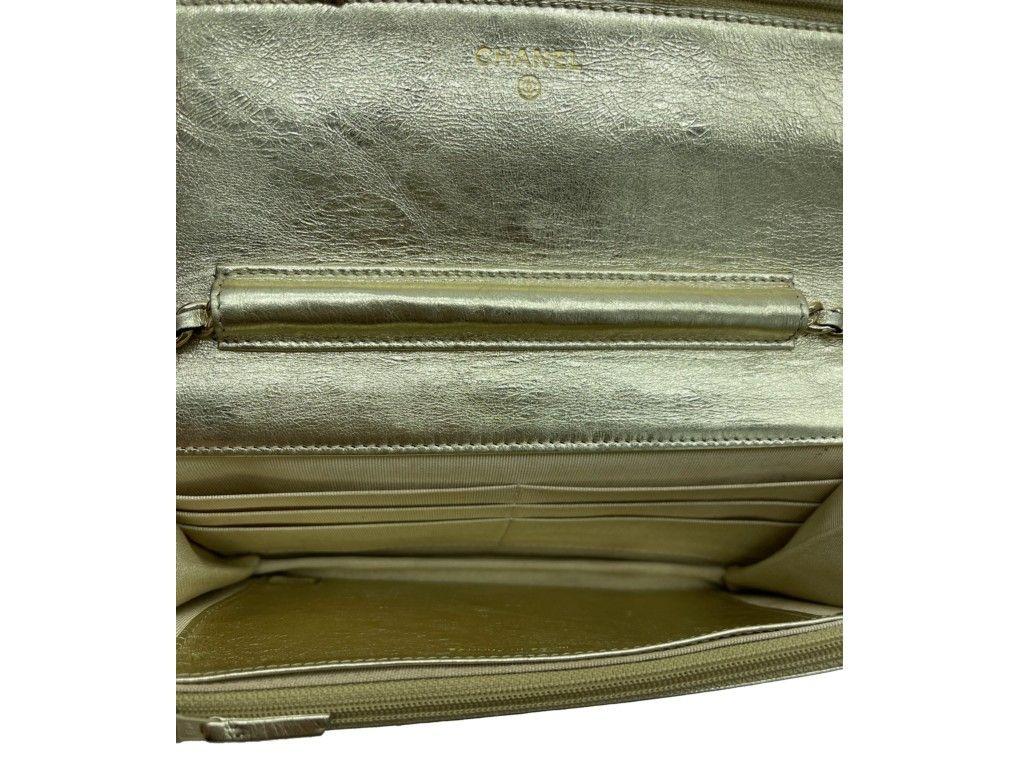 WOMENS DESIGNER Chanel Reissue Wallet On Chain For Sale 1