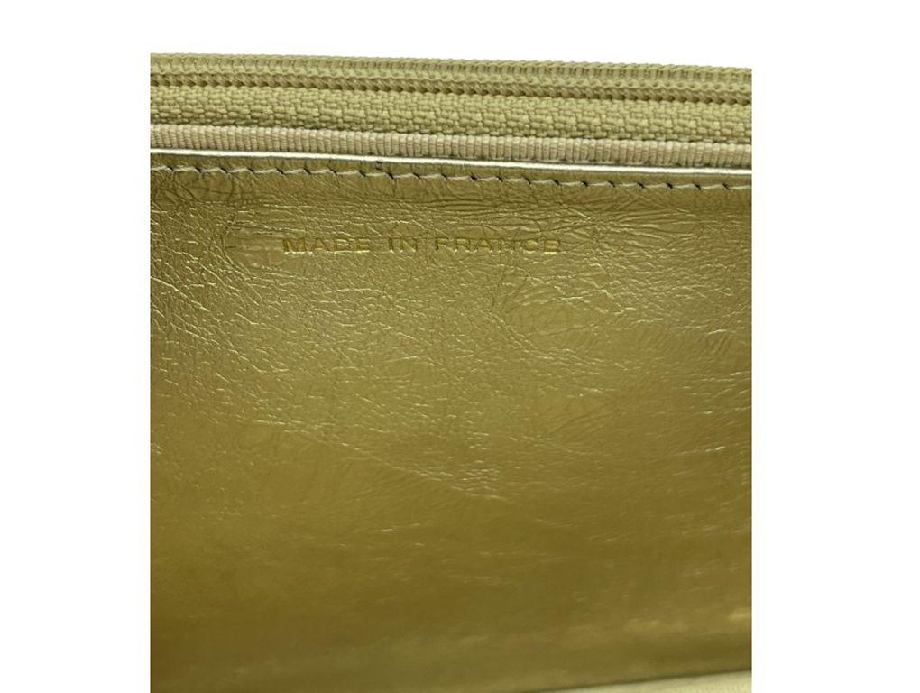 WOMENS DESIGNER Chanel Reissue Wallet On Chain For Sale 2