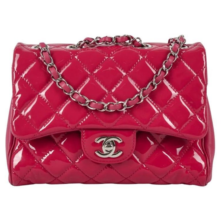 Womens Designer CHANEL SMALL FLAP BAG For Sale at 1stDibs