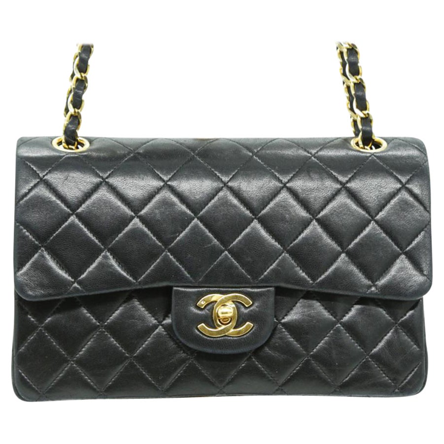 chanel purse small black