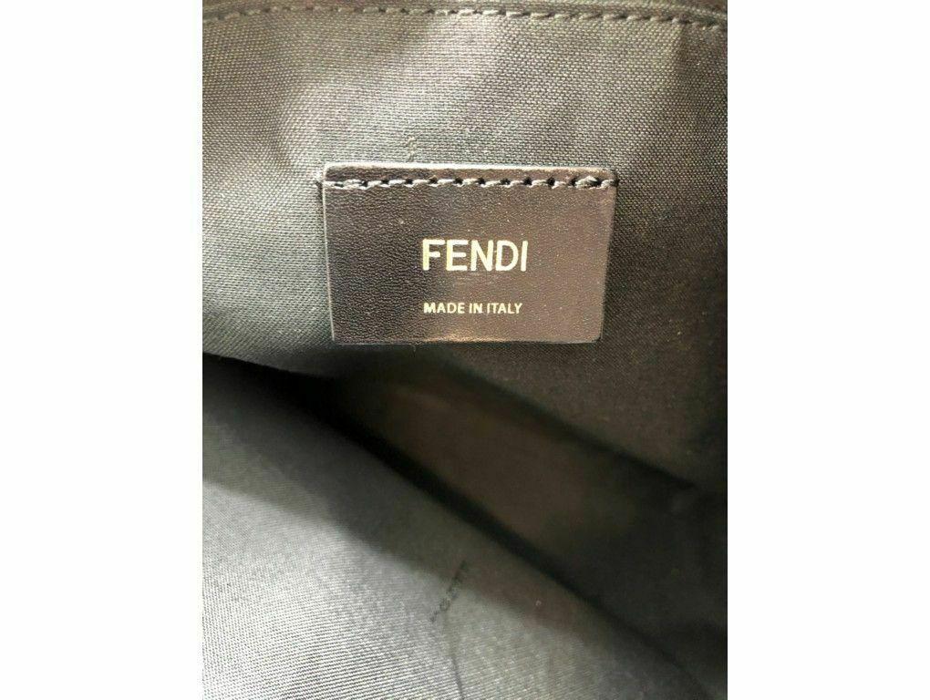Women's or Men's Womens Designer FENDI Roma Amor Messenger Bag For Sale