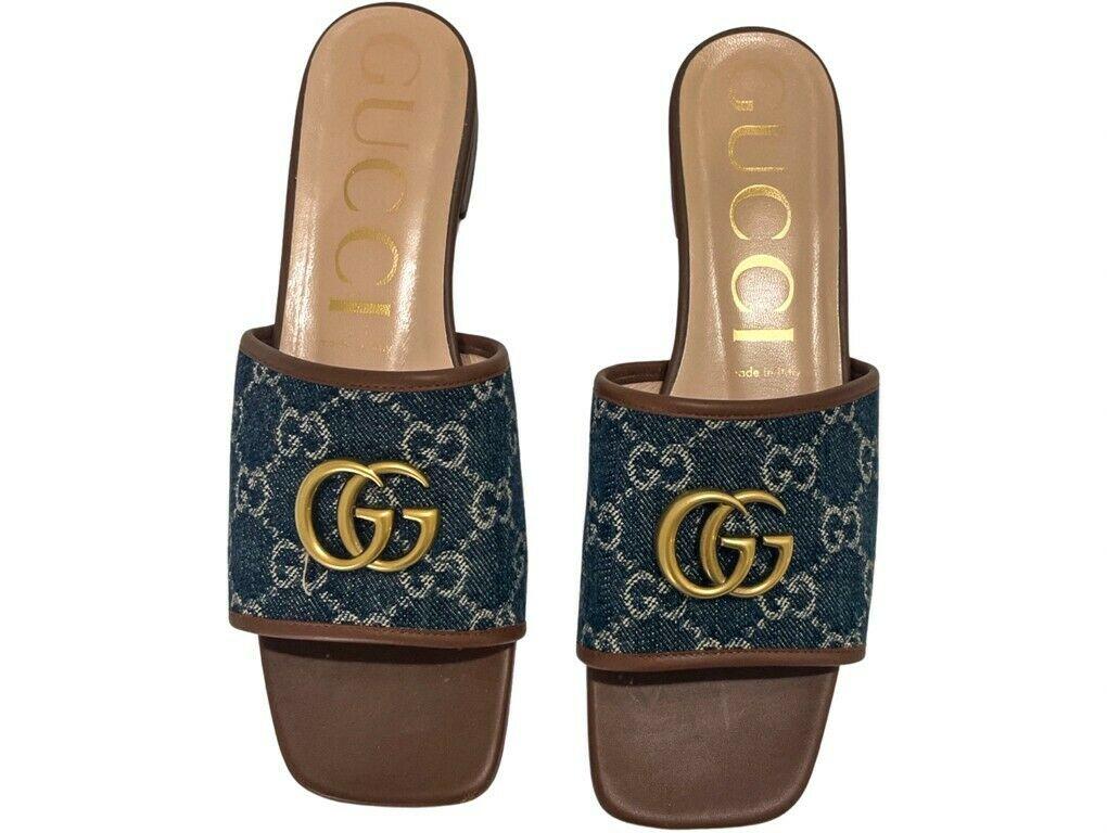 WOMENS designer GUCCI JOLIE GG MONOGRAMMED DENIM SLIDERS In Excellent Condition For Sale In London, GB
