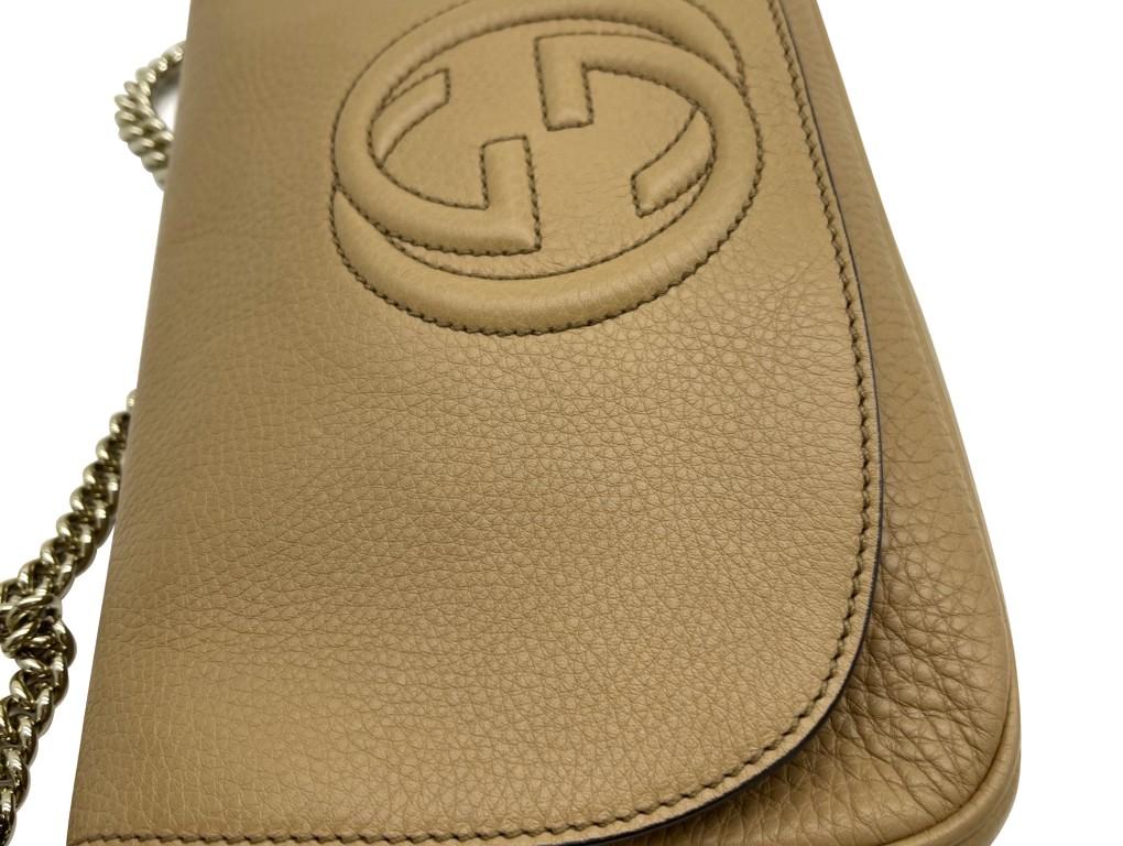 OMENS DESIGNER Gucci Medium Soho Kette Umhängetasche (Braun) im Angebot