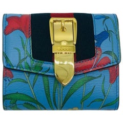 Used Womens Designer Gucci Pink Leather Crystal Embellished Wallet Purse - blue