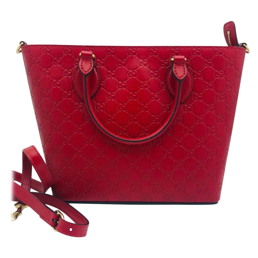 red gucci purse