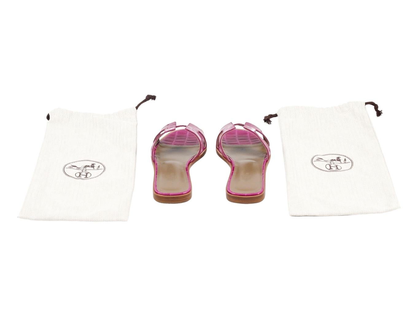 Designer HERMES ALLIGATOR ORAN SANDALS für Damen (Pink) im Angebot