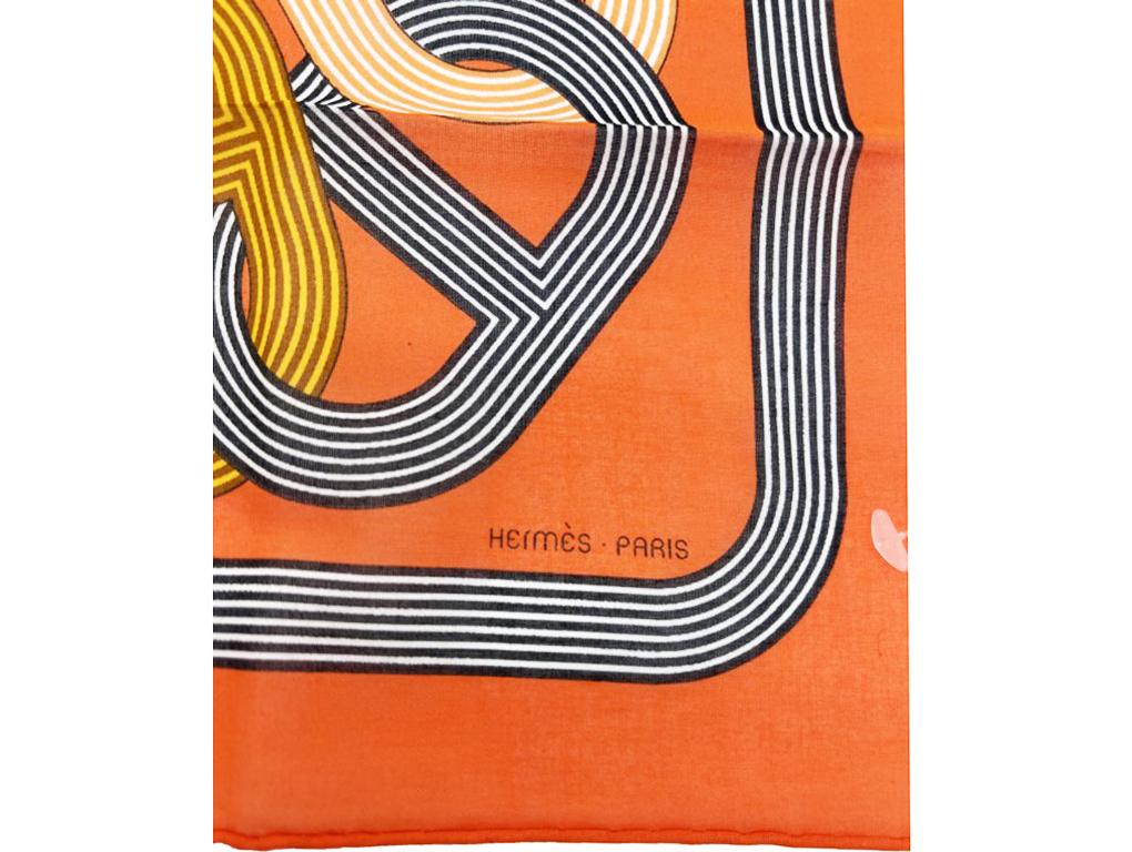 Lovely scarf by Hermes in the Circuit design. Made from cotton, the scarf is stamped with S which denotes a sale item. So pick up this bargain today.



 

BRAND	
Hermes

FEATURES	
Circuit pattern, cotton 

ACCESSORIES	
Scarf Only

CONDITION	
As