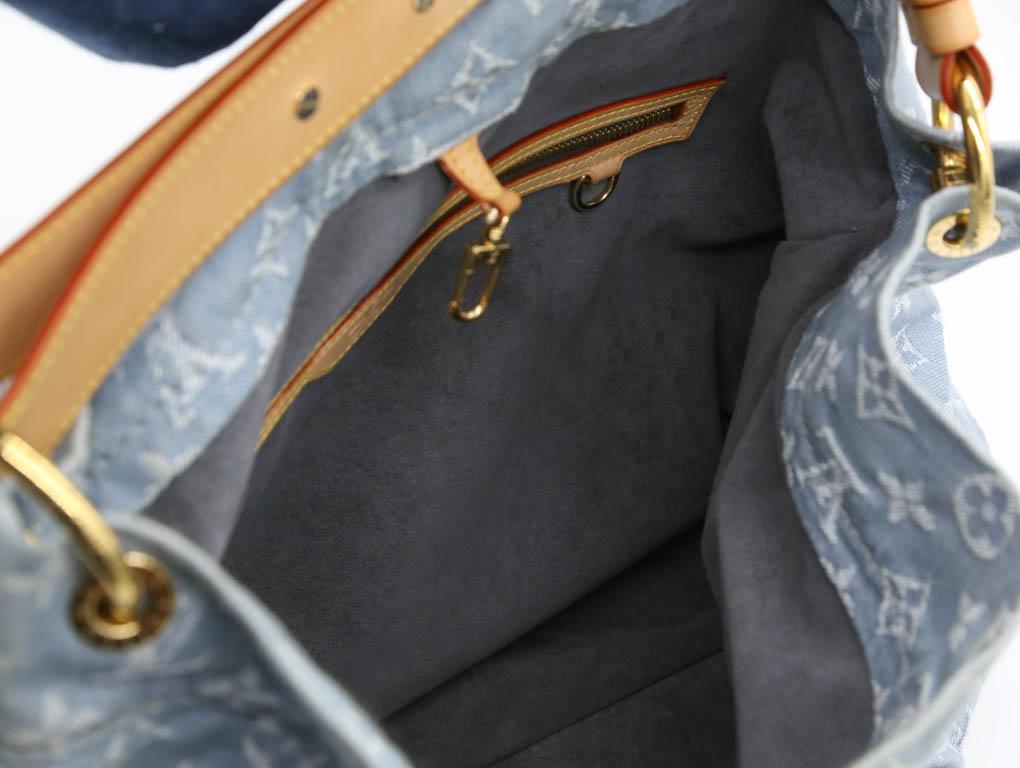 WOMENS DESIGNER Louis Vuitton Blue Clair Denim Daily GM Bag Blue For Sale 2