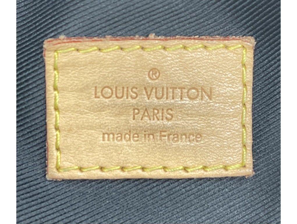 Womens Designer Louis Vuitton Bum Bag For Sale 3