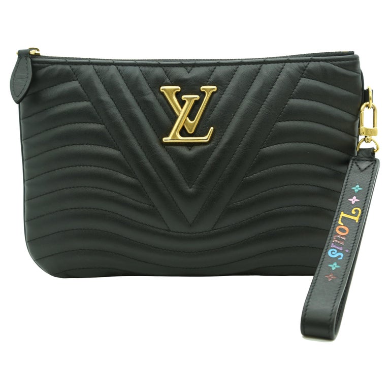 Sold at Auction: Louis Vuitton, Louis Vuitton Leather Pochette
