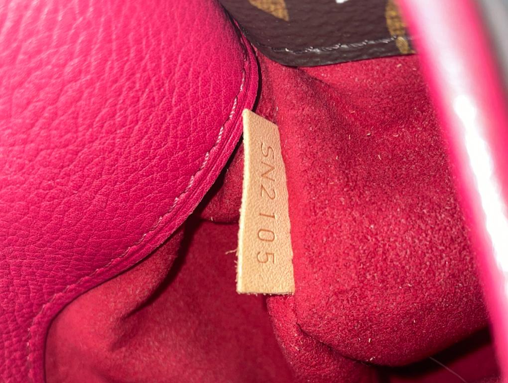 WOMENS DESIGNER Louis Vuitton Pallas BB Bag For Sale 3