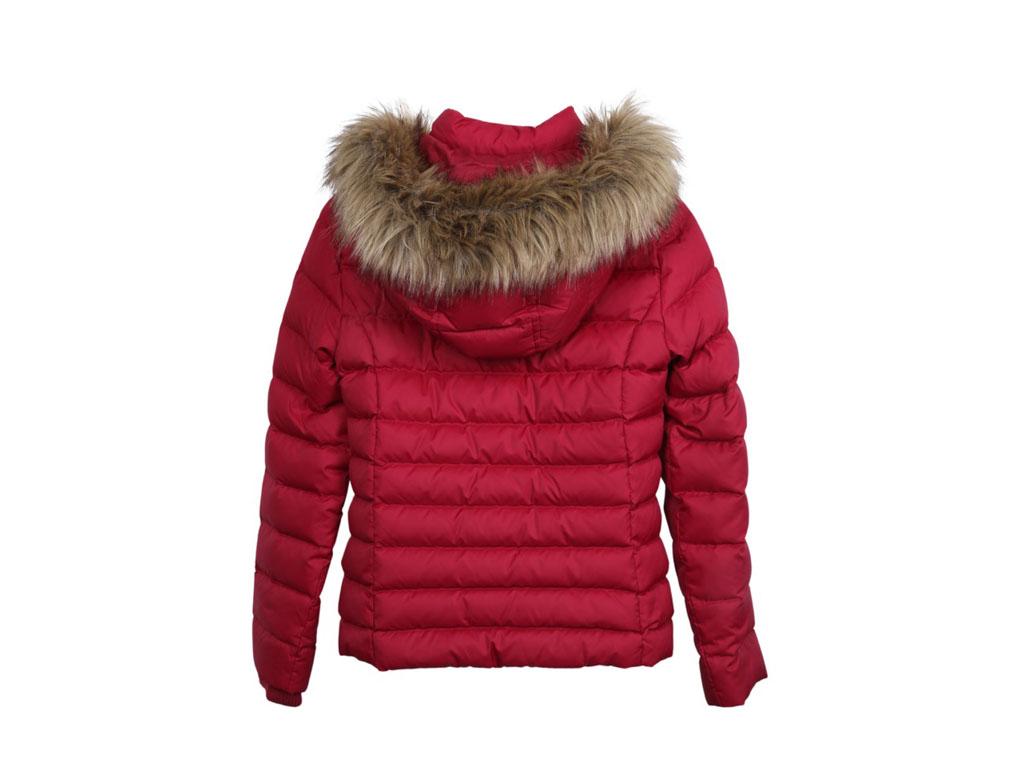 This Tommy Hillfiger Puffer jacket in red with a detachable hood is for sale in a size XS. Purchased, stored and never used.

BRAND	
Tommy Hillfiger

ACCESSORIES	
Jacket only

COLOUR	
Red

CONDITION	
As New

FEATURES	
Detachable hood trimmed with