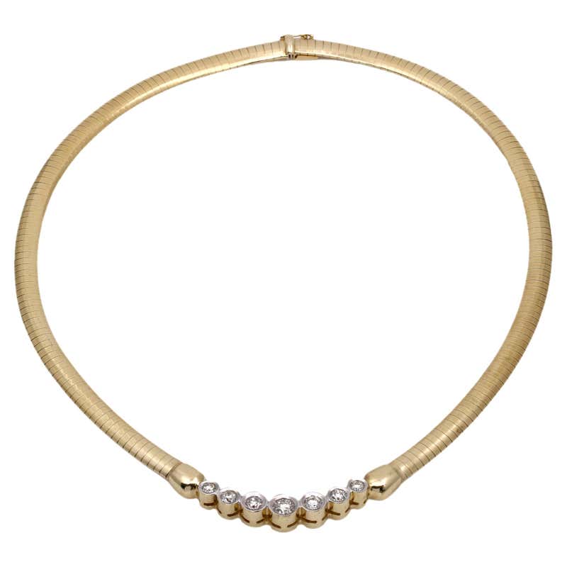 Omega Chain Pattern Single Large Pearl Omega Chain Necklace 14K White Gold For Sale at 1stDibs