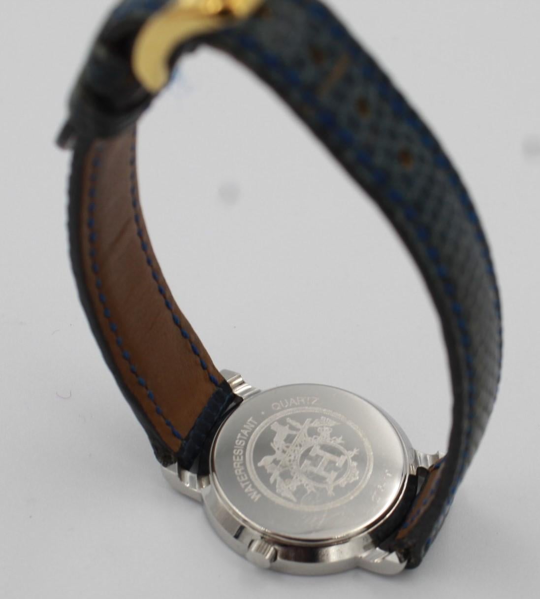 Vintage Hermes sellier watch in steel.
Good condition some signs of use in the band.
Case size 2.5 cm
