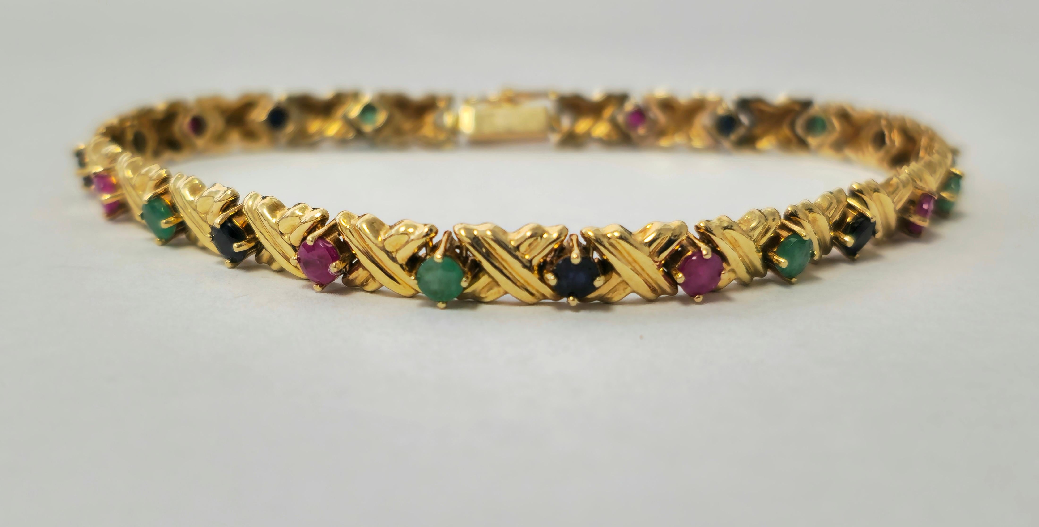 Emerald Cut Womens Natural Ruby, Emerald and Blue Sapphire Bracelet  For Sale