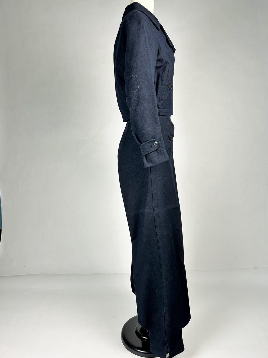 Women's ski jacket and trousers in navy wool - Galeries Lafayette Paris C. 1930 1