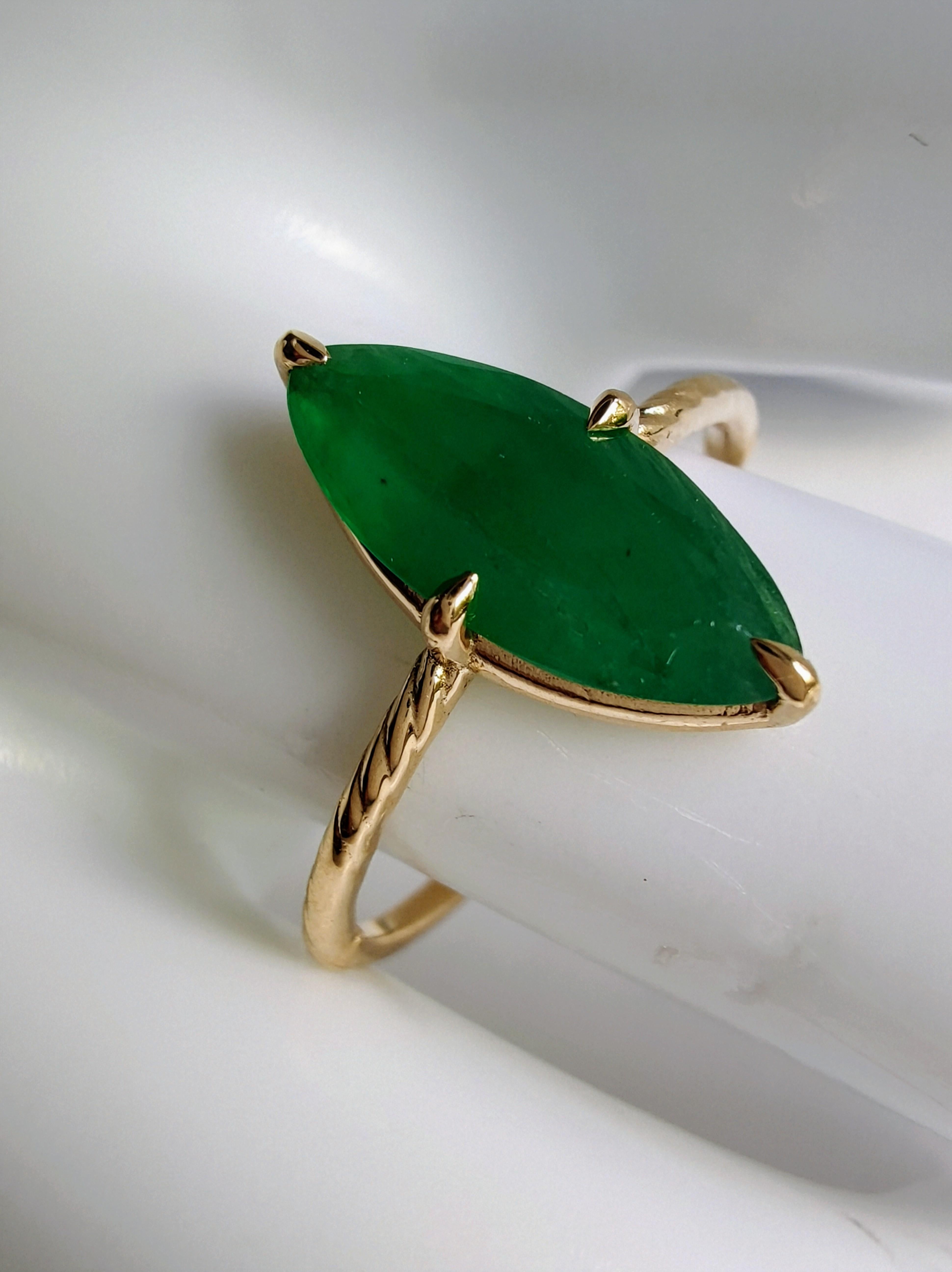 Women's Solitaire Emerald Ring Solid 18K Gold, Christmas Gift  Engagement Ring 2