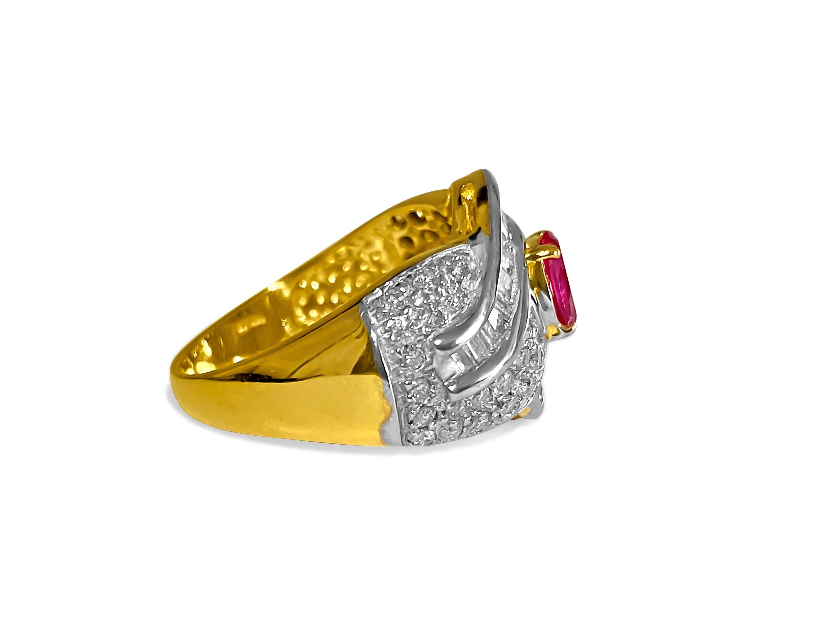 Round Cut Women's Vintage 14 Karat Yellow Gold 2.70 Carat Ruby Diamond Ring For Sale