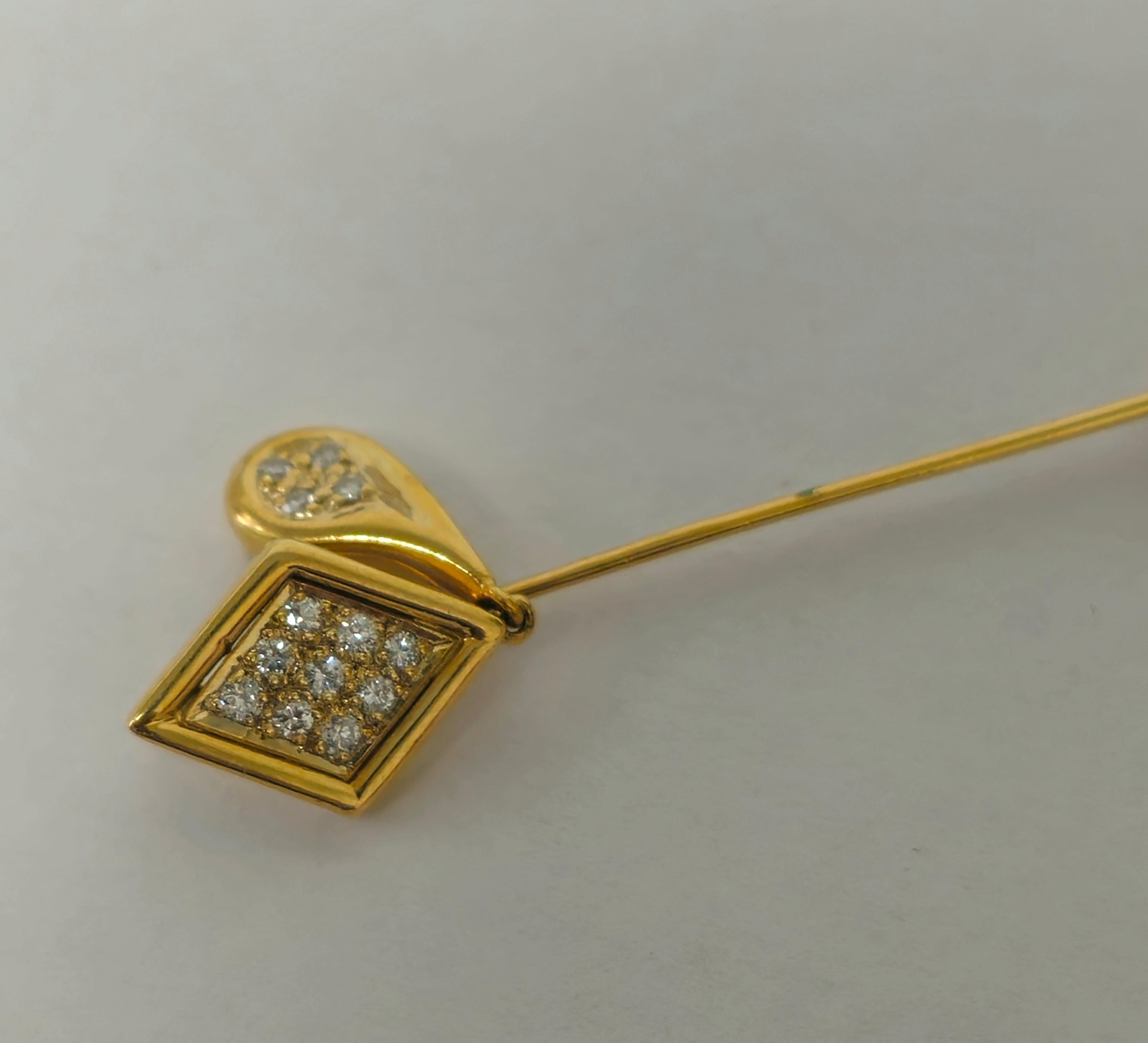 Womens, Vintage 14K Yellow Gold & Diamond Pin In Excellent Condition For Sale In Miami, FL