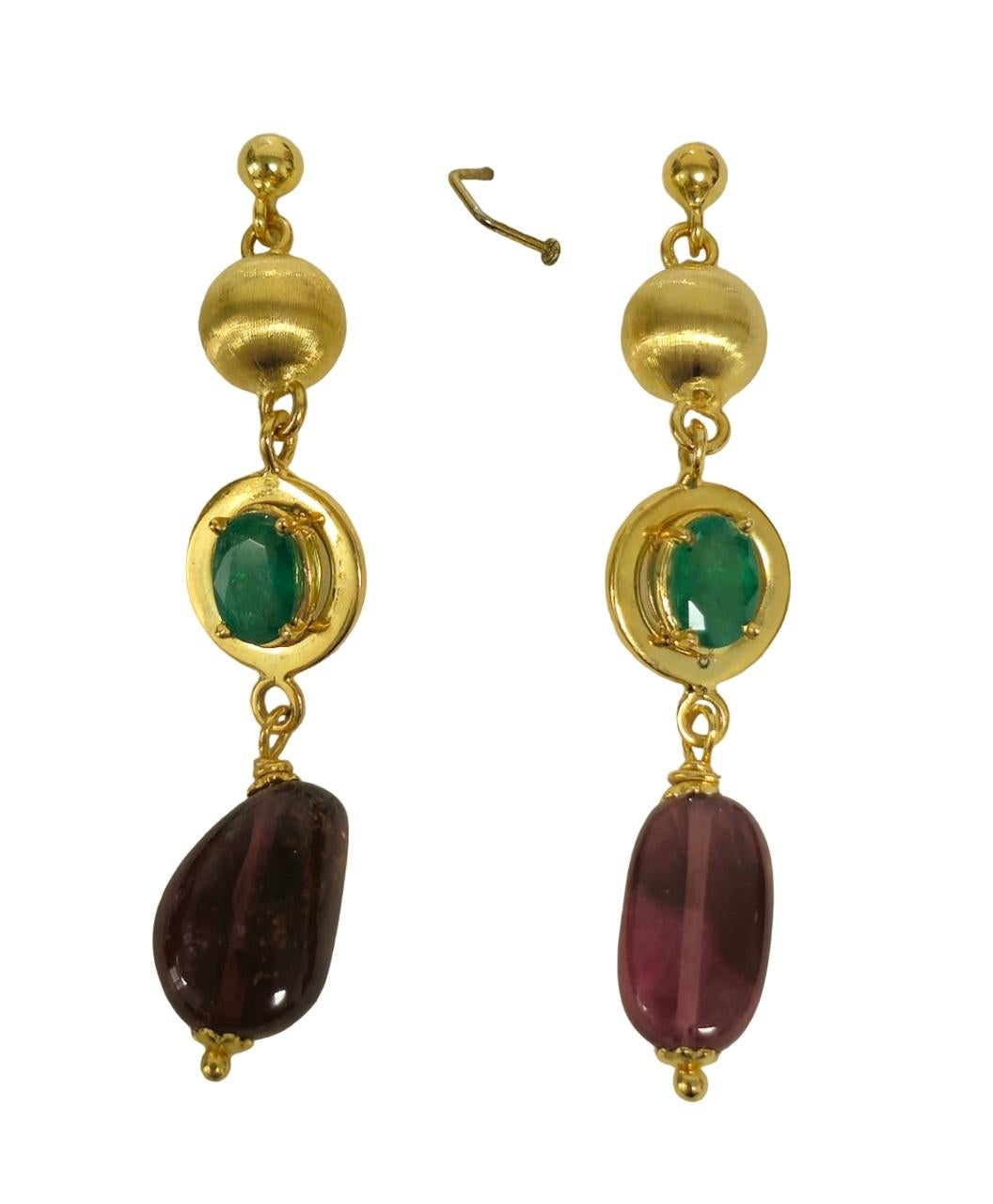 Medieval Womens Vintage 9.50 Carats Emerald, Tourmaline & 14K Gold Earrings For Sale