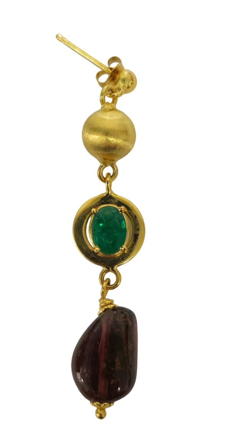 Oval Cut Womens Vintage 9.50 Carats Emerald, Tourmaline & 14K Gold Earrings For Sale