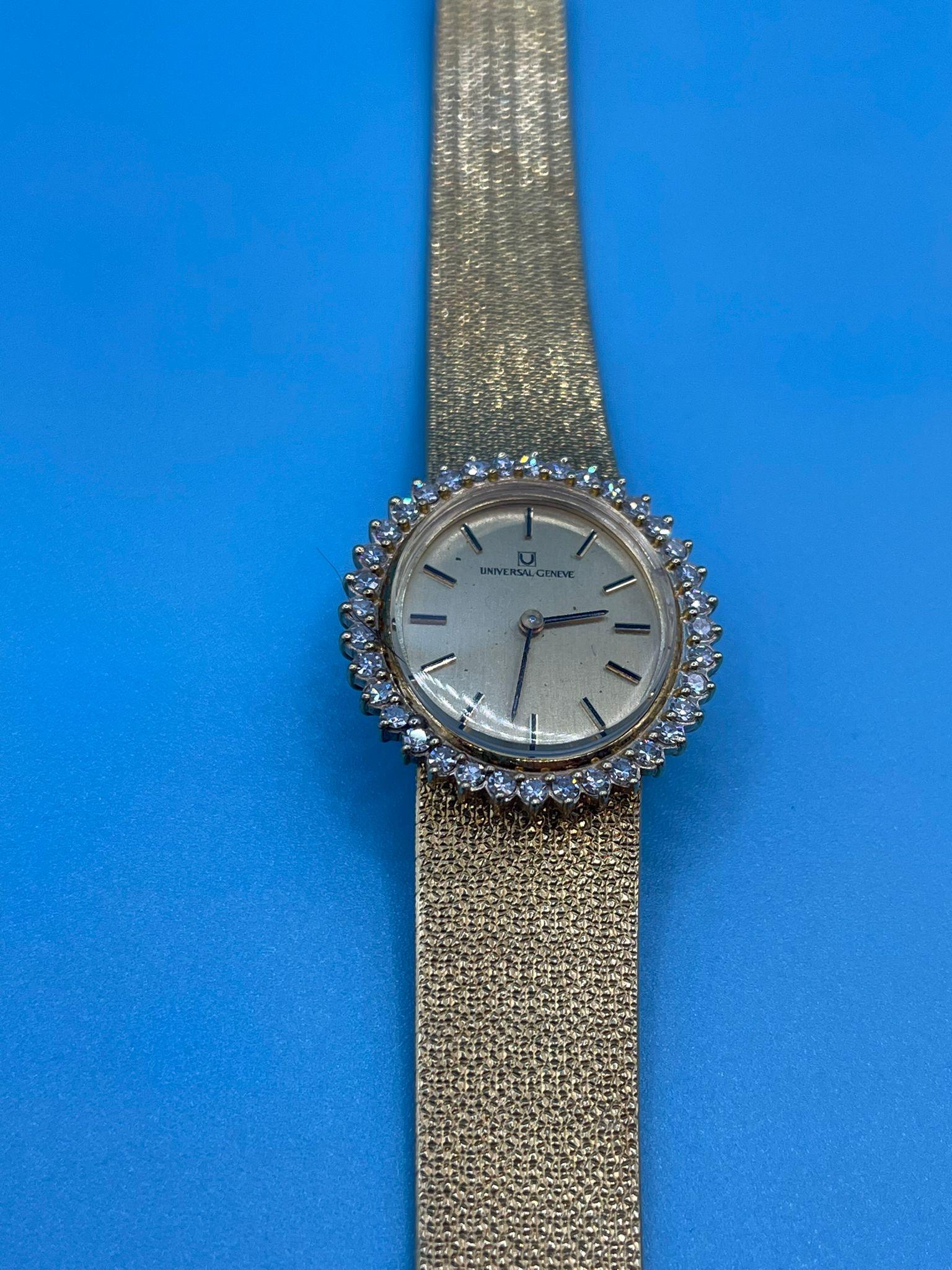 Reloj de señora de oro de 18 quilates y diamantes naturales 