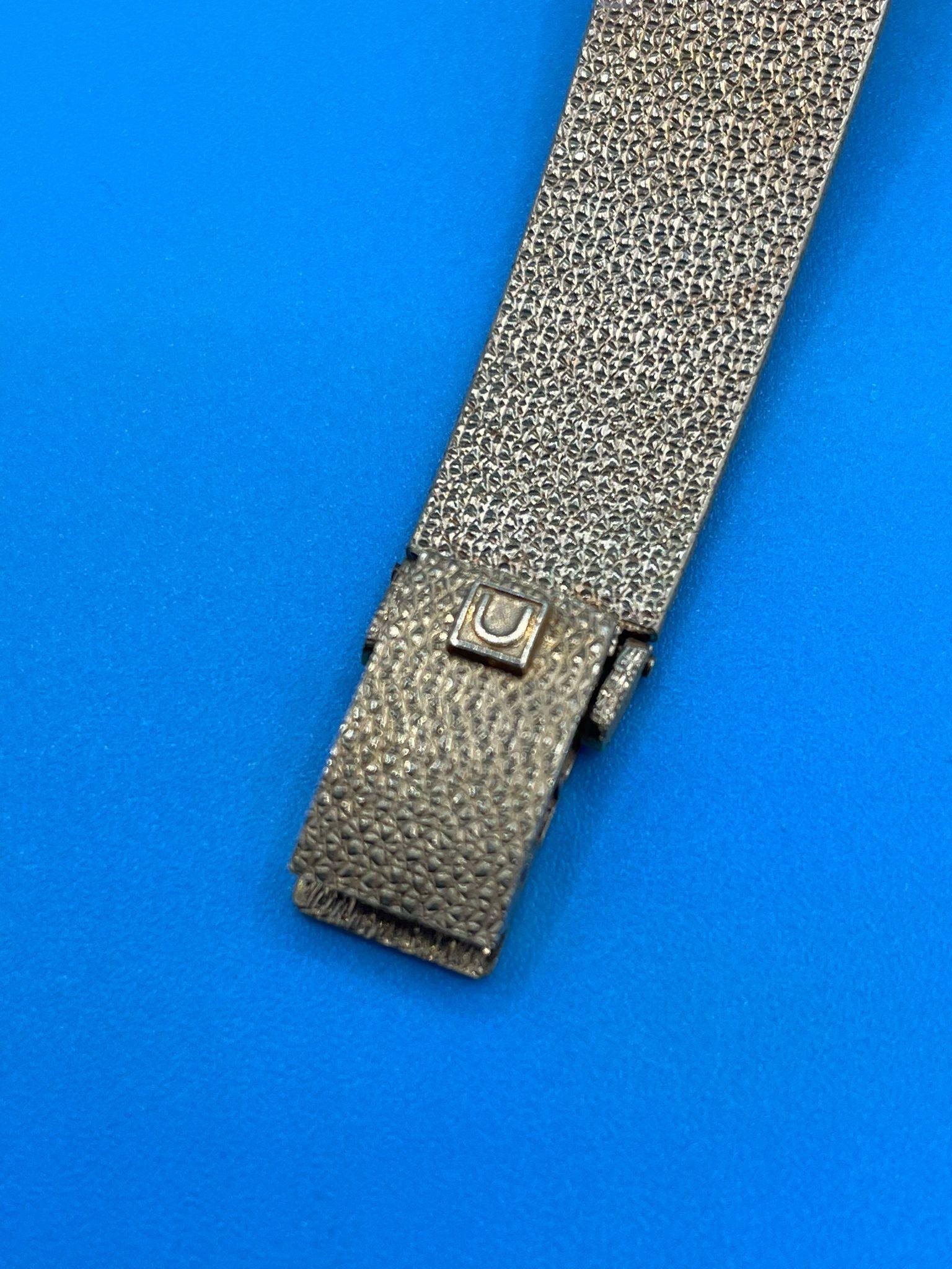 Reloj de señora de oro de 18 quilates y diamantes naturales 
