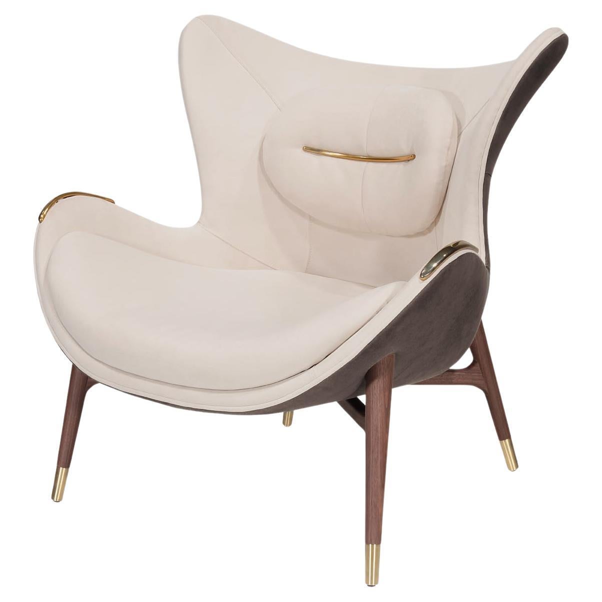 Wonatti Nazaré Armchair, Walnut Wood Armchair, Suede Armchair, Brown Armchair en vente