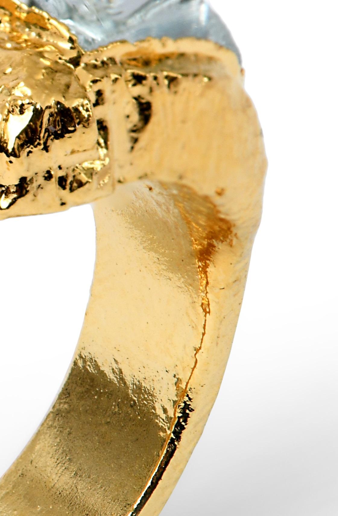 XXIe siècle et contemporain Wonder Sapiens 13 Bague sculptée à la main, bronze plaqué or 24K par Marion Fillancq en vente
