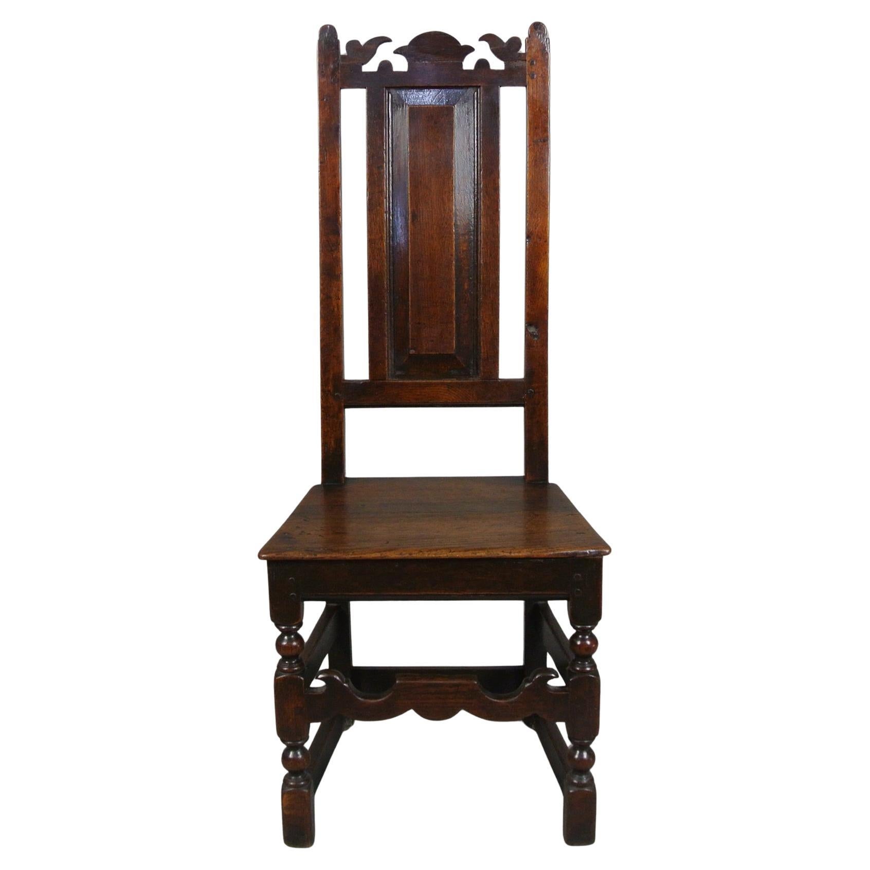 Wunderschöner walisischer Eichenstuhl aus dem 17. Jahrhundert - um 1660 initiiert