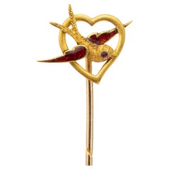 18k Yellow gold stick pin - Lovers brooch - detailed swallow cravat pin