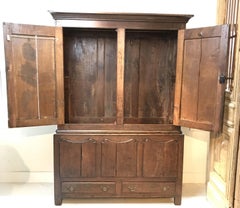 Wonderful 18th Century Oak Welsh Wardrobe Armoire Mud Room Cubby