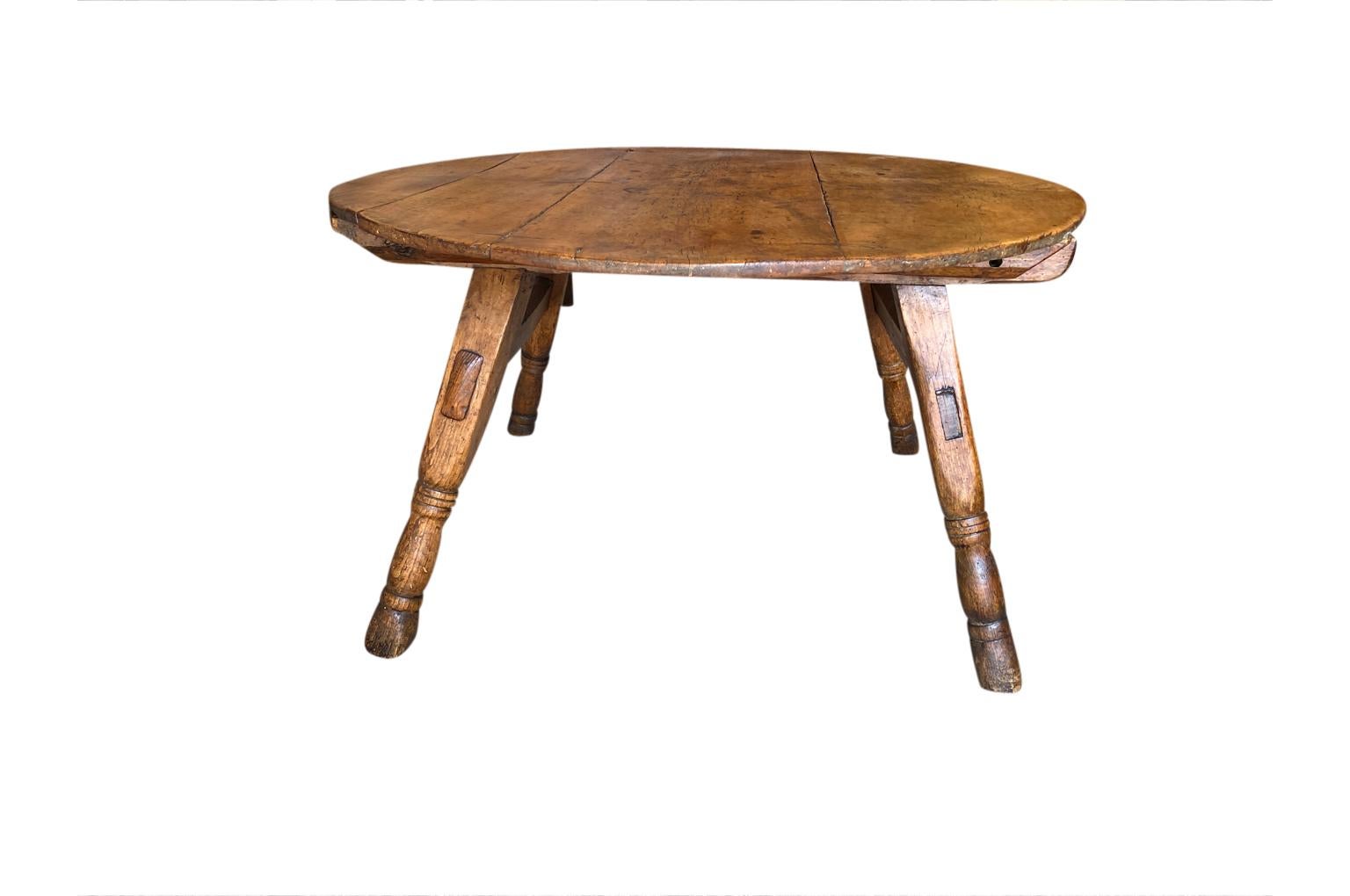 18th Century and Earlier Wonderful 18th Century Swiss Table Vigneron - Wine Tasting Table For Sale