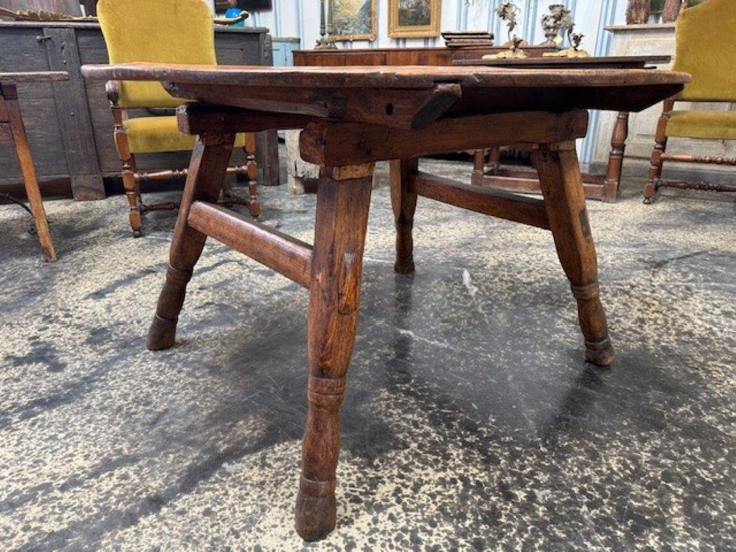 table vigneronne ancienne