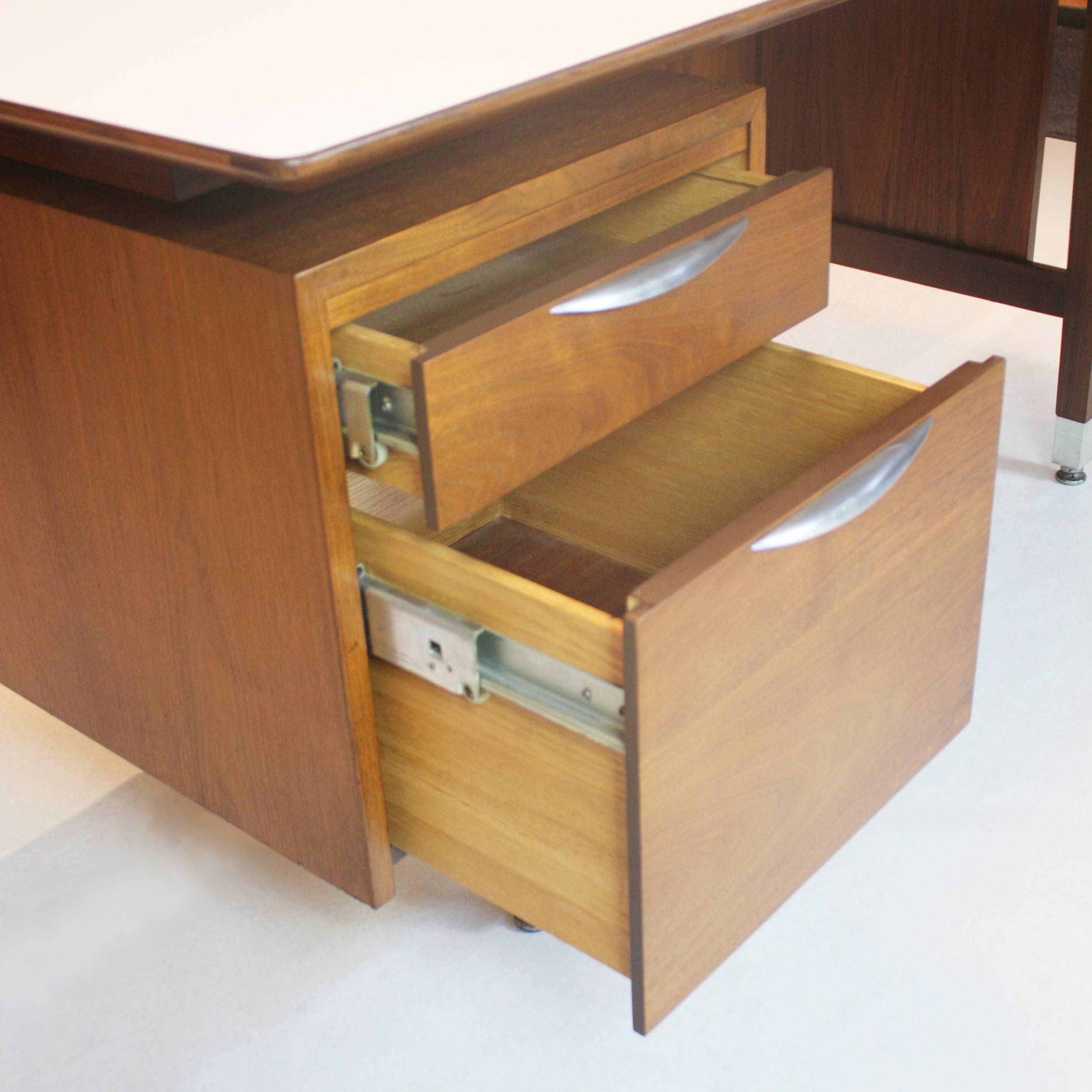 Mid-20th Century Wonderful, 1960s Mid-Century Modern Walnut Executive Desk by Thonet