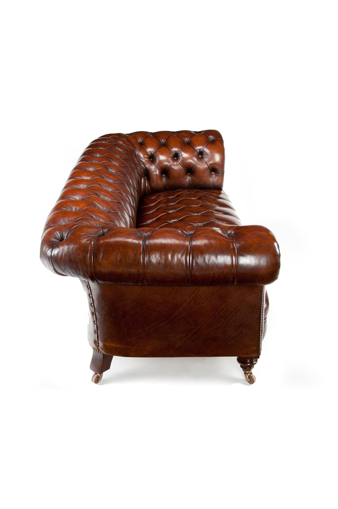 Wonderful 19th Century Deep Buttoned Leather Chesterfield by James Shoolbred 6