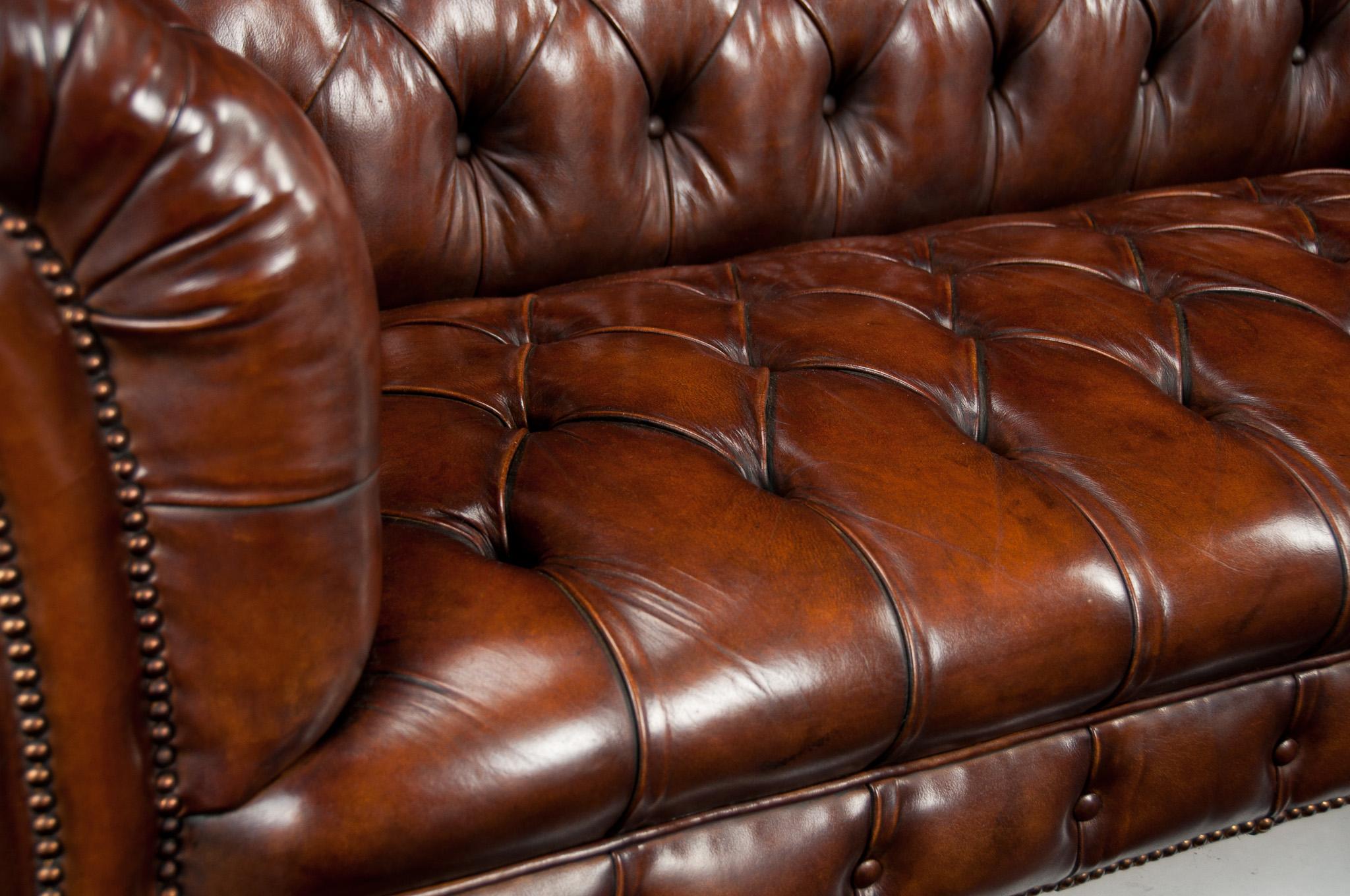 Wonderful 19th Century Deep Buttoned Leather Chesterfield by James Shoolbred 2