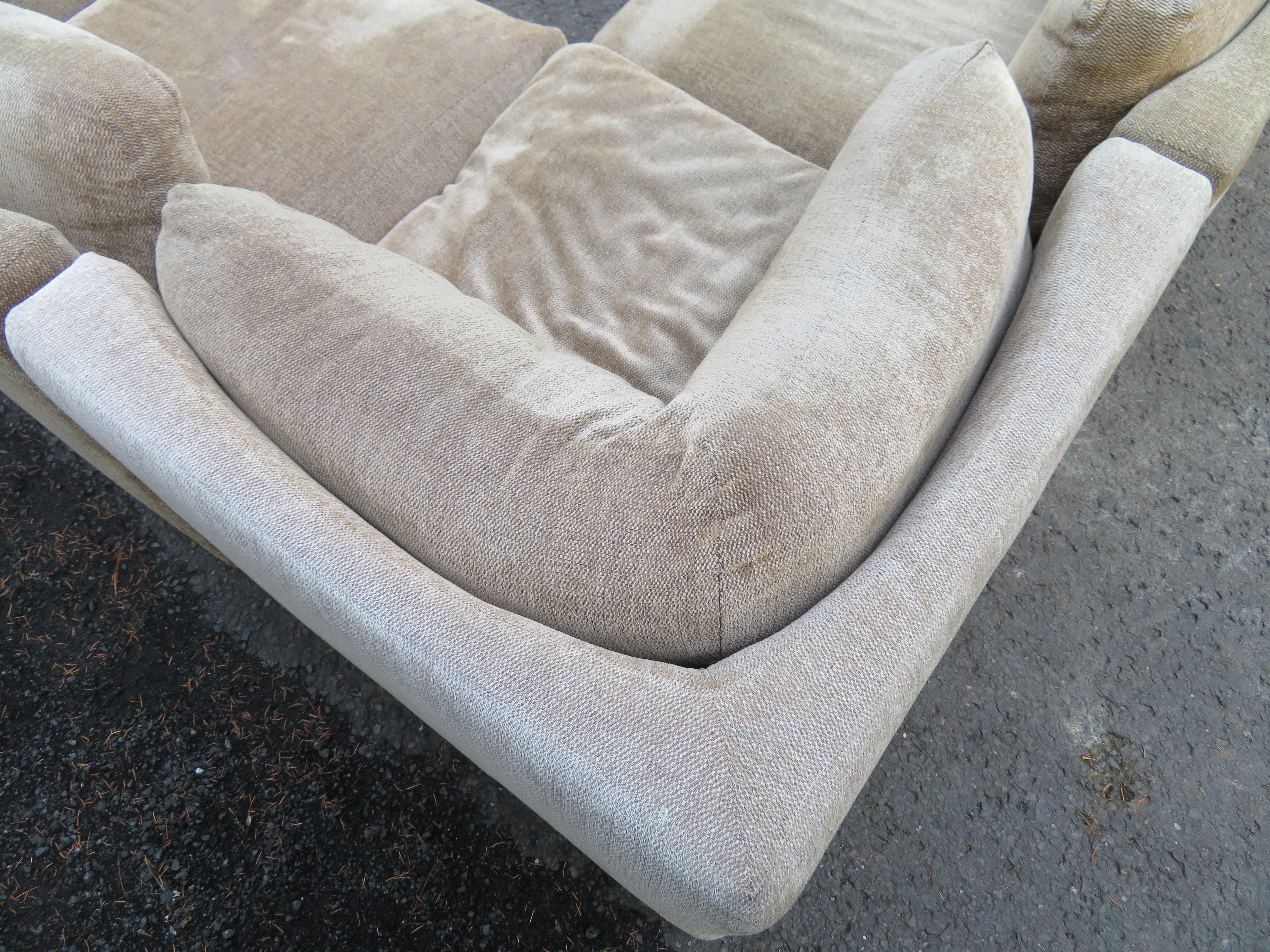 Wonderful 8-Piece Milo Baughman Curved Seat Sectional Sofa Mid-Century Modern 1