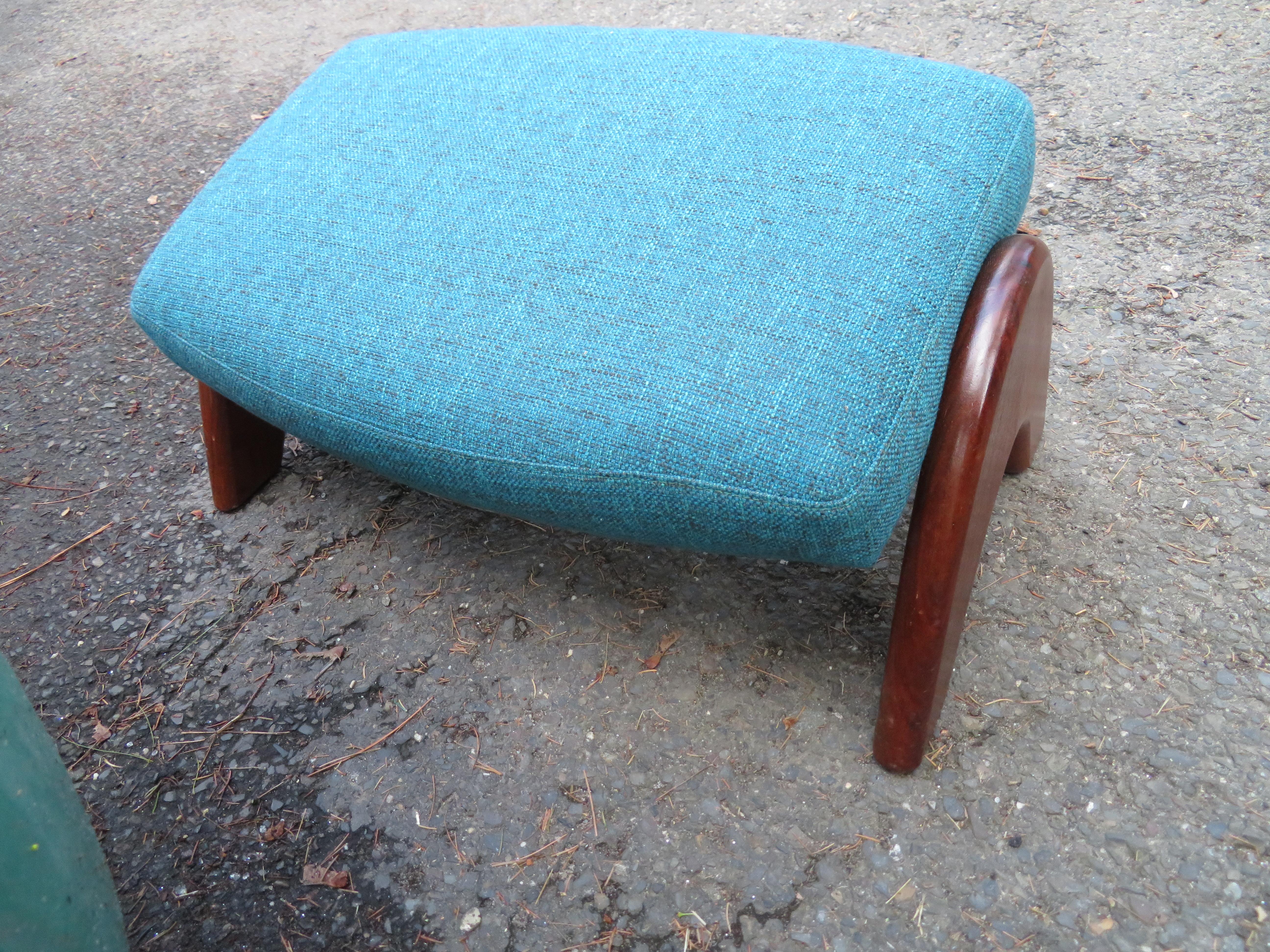 Wonderful Adrian Pearsall Ottoman for Crescent Lounge Chair Mid-Century Modern In Good Condition In Pemberton, NJ