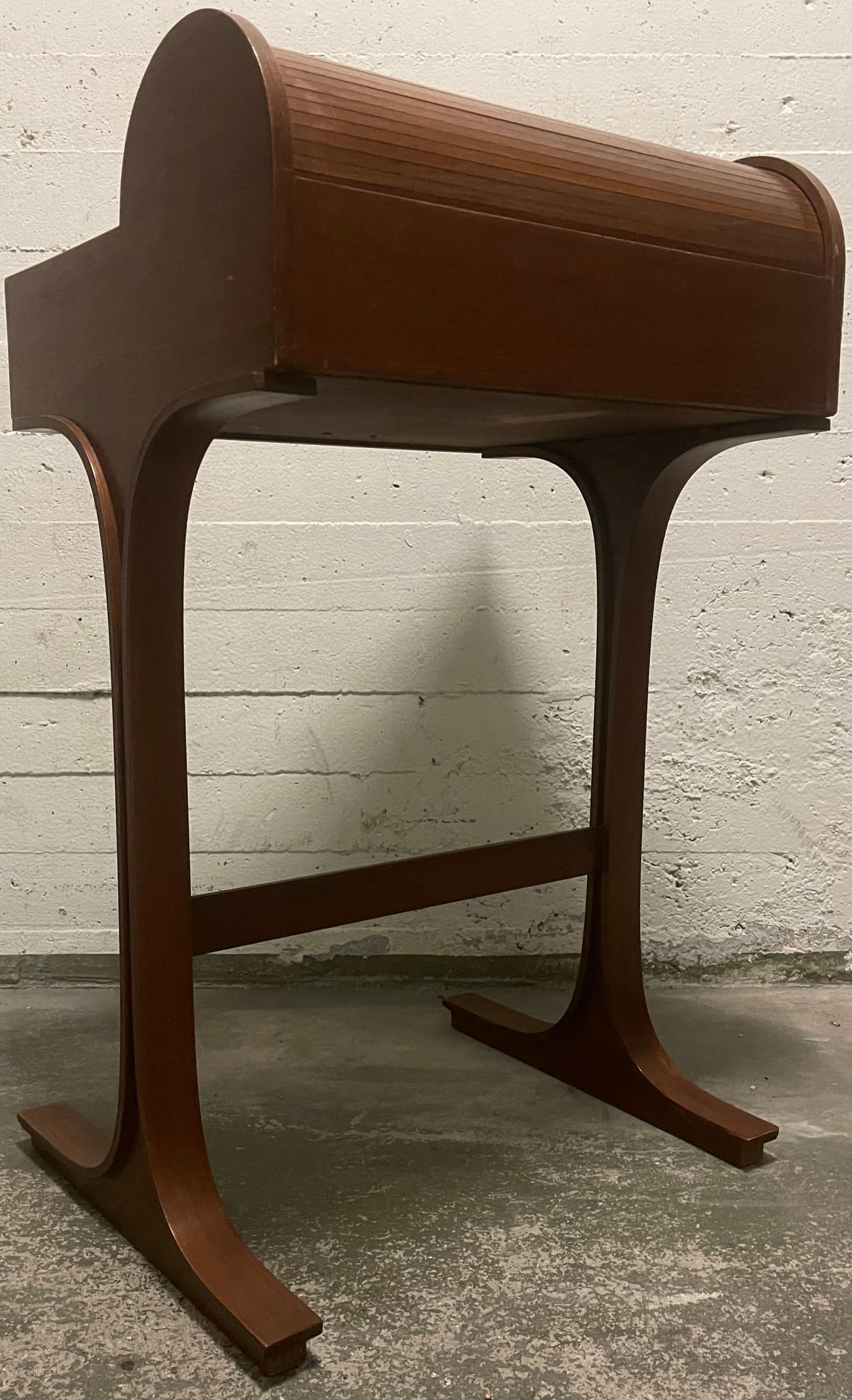 Wonderful, Amazing and Exclusive Frattini Desk For Sale 8