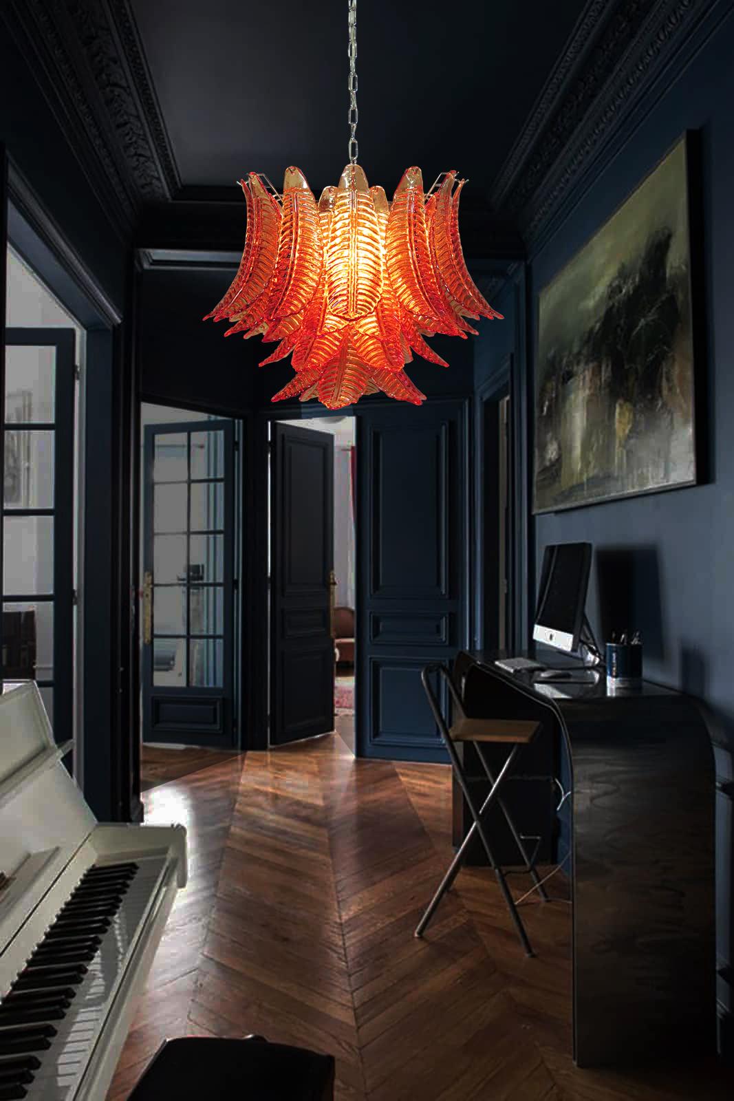 20th Century Wonderful and Elegant Italian Murano Felci Glass Chandelier For Sale