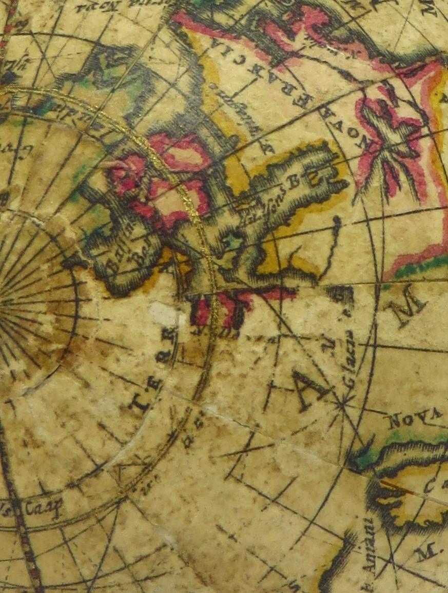 XVIIIe siècle Merveilleux et extrêmement rare globe de poche néerlandais en vente