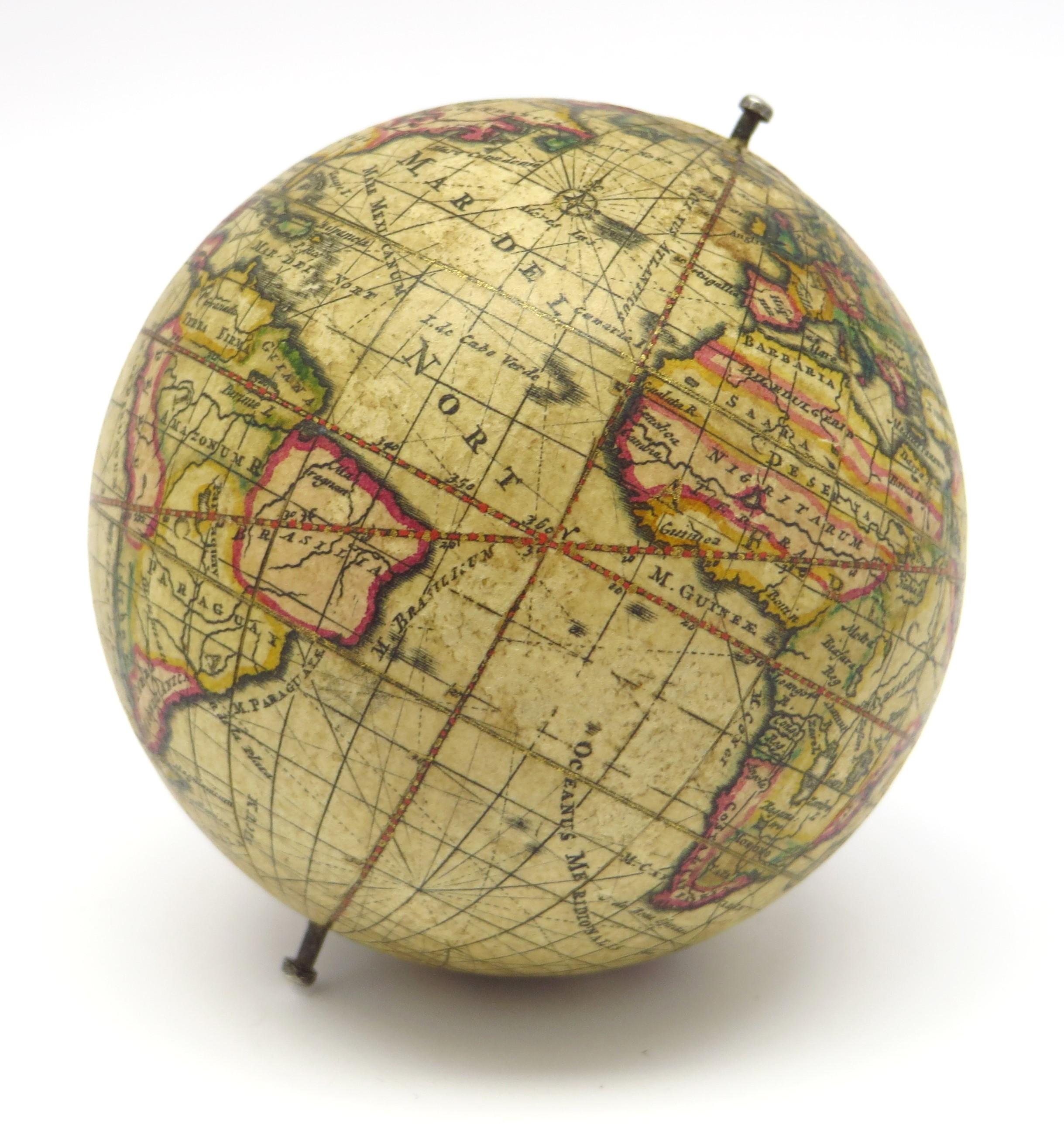 Wonderful and extremely rare Dutch pocketglobe For Sale 2