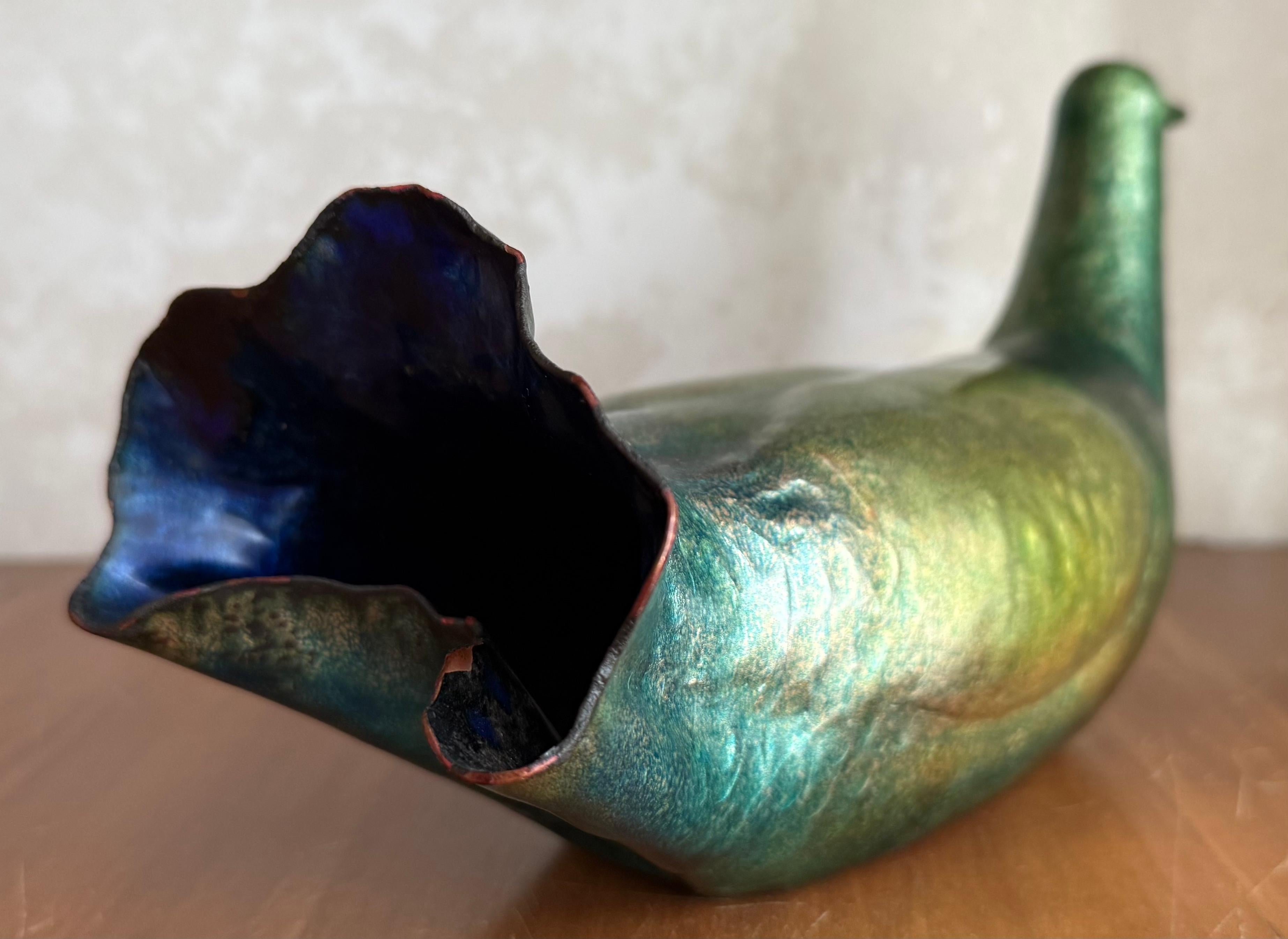 meravigliosa e rara scultura di colomba de poli in vendita 11