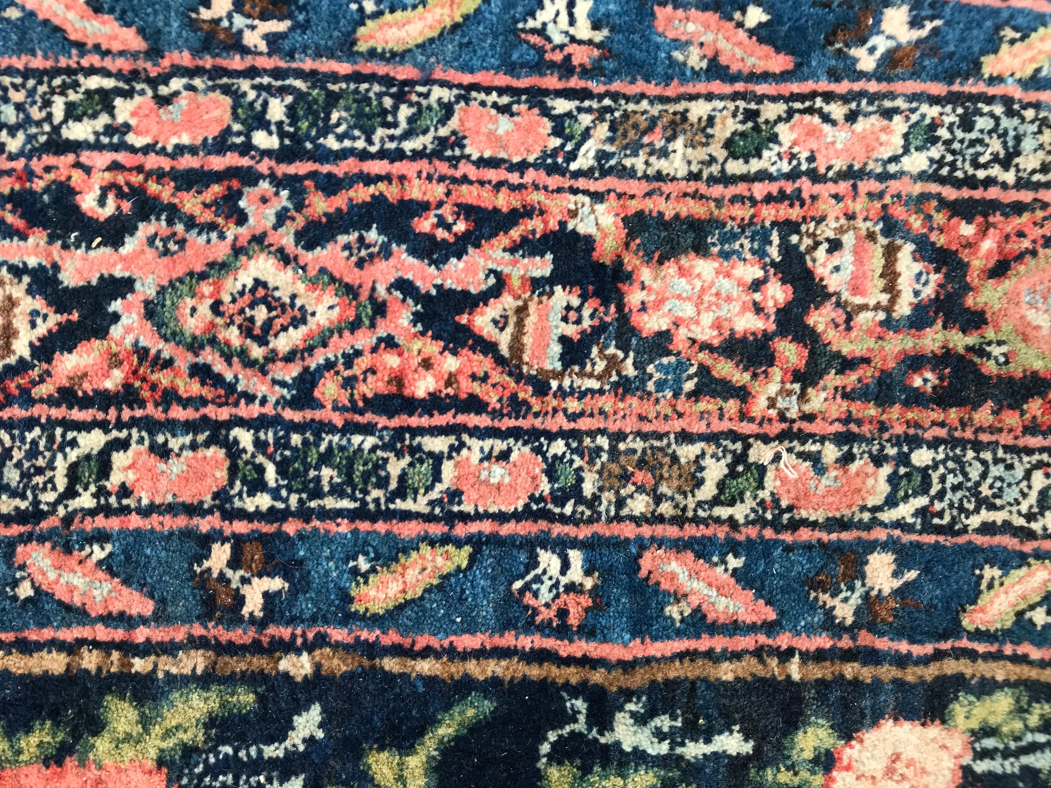 Wunderschöner antiker Bijar-Teppich im Angebot 2