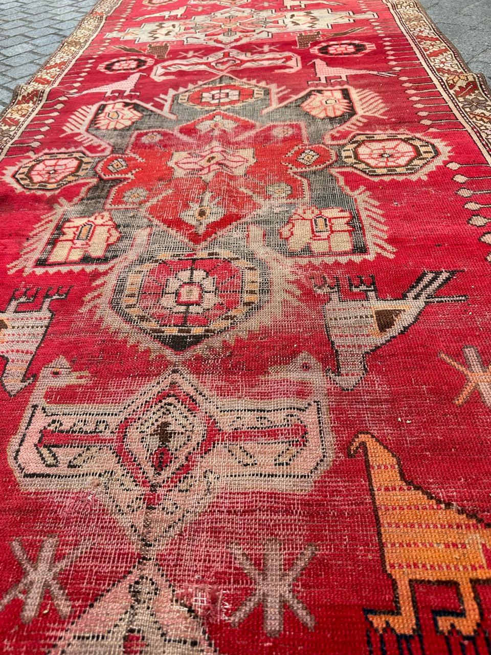 Merveilleux long tapis de couloir caucasien ancien Karabagh en vente 5